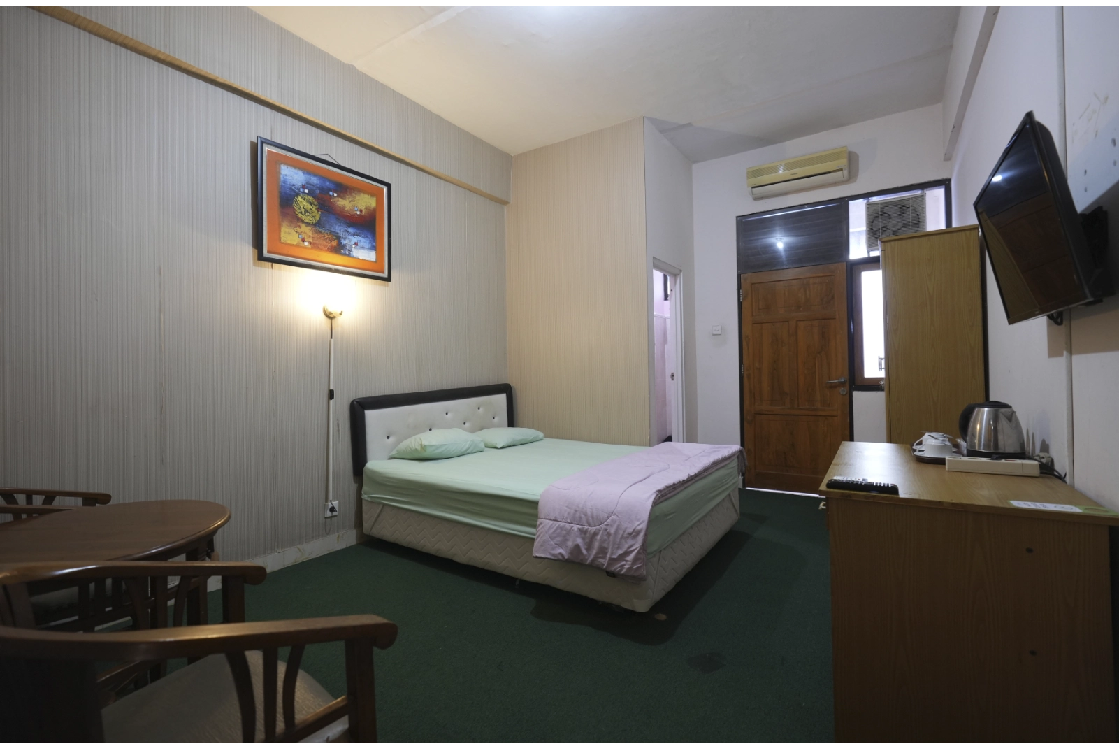 Room Image 2